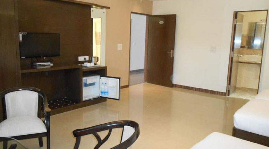 Deluxe Room,                                     HOTEL KARAN VILAS AGRA - Budget Hotels in Agra