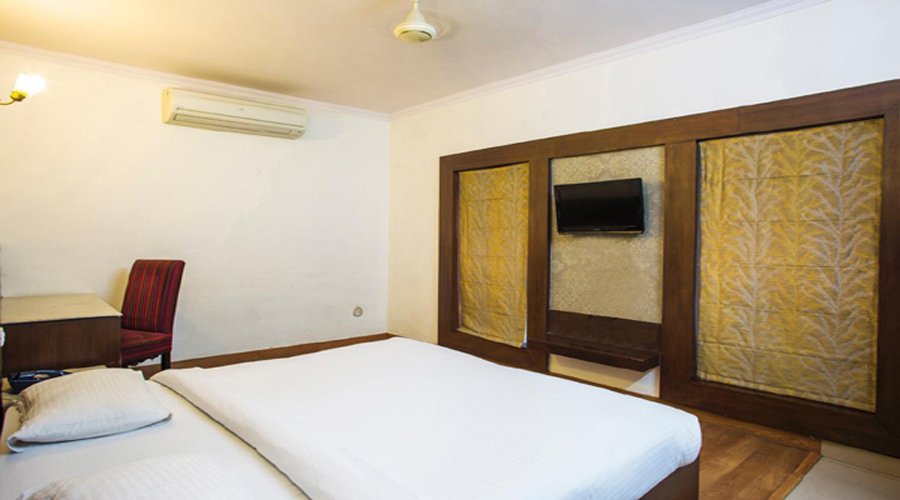 Deluxe Room on CP,                                     HOTEL SONIA - Budget Hotels in Rudrapur