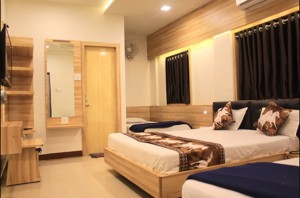 Four Non AC Room, Hotel Shri Radhe Somnath - Budget Hotels in Somnath