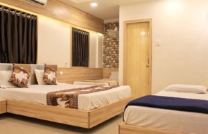 Four AC Room, Hotel Shri Radhe Somnath - Budget Hotels in Somnath