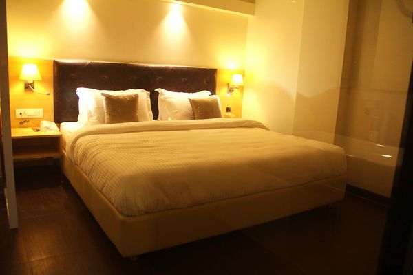 Suite Room, HOTEL THE BLOSSOM VAPI - Budget Hotels in Vapi