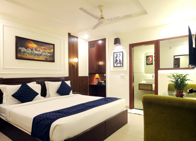 Superior King Size Room