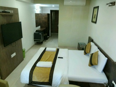 super dlx room