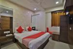 Deluxe Double Bed