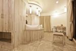 OPULANCE ROOM