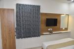 ROOM TV 