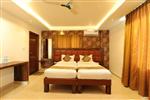 Deluxe Twin Bed Room