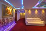 2ND FLOOR ENTRY