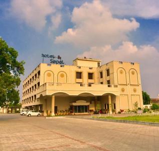 HOTEL BUILDING