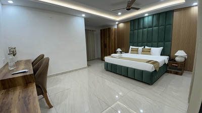 Premium Room