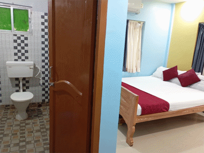 Double Bed AC Sea View, front Sea Facing Balcony