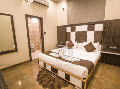 Deluxe double bed room