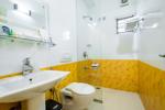 Standard room Bathroom