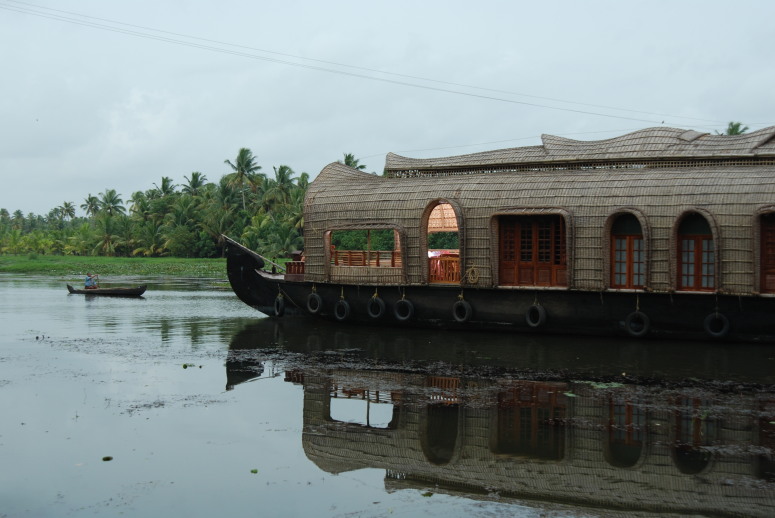 kumarakom backwaters