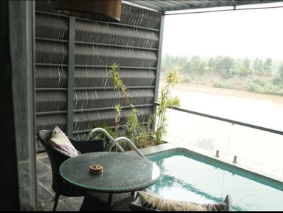 Personal  Pool