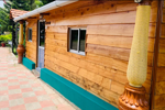 EXICUTIVE HUT