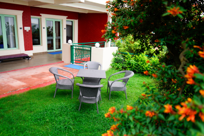 Private Seating Area