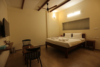 STUDIO ROOM
