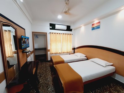 Executive Ac Room