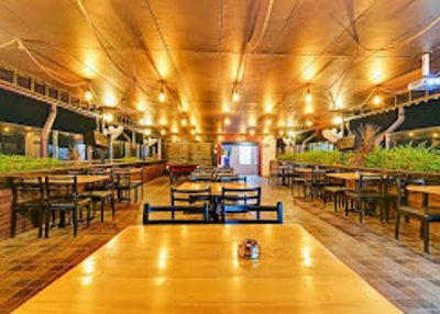 Roof to restuarant