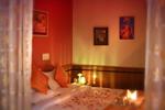 Honeymoon Suite