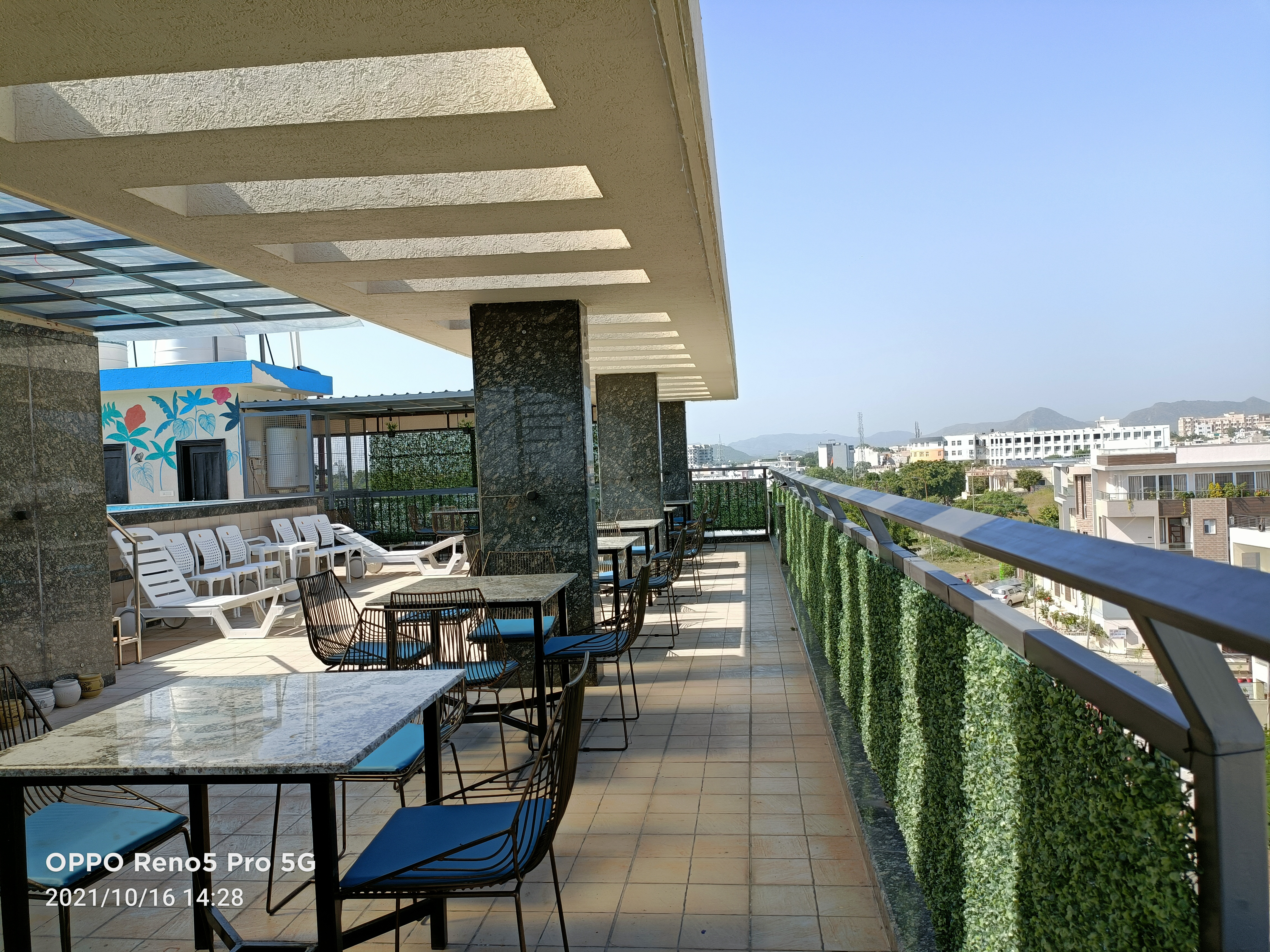 Clover Inn Udaipur, A block 330, near Samudaik bhawan, Chitrakoot Nagar ...