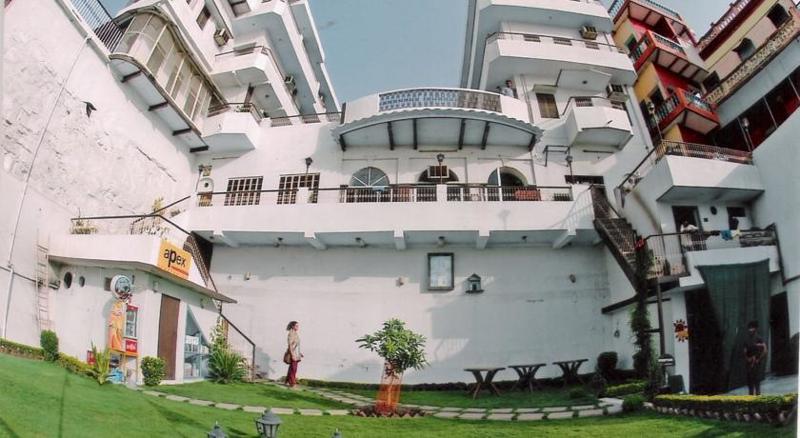 Large Photograph of Hotel Alka Varanasi located in Varanasi