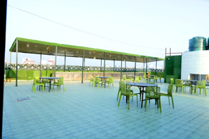 ROOFTOP RESTAURANT