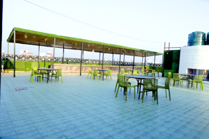 ROOFTOP RESTAURANT
